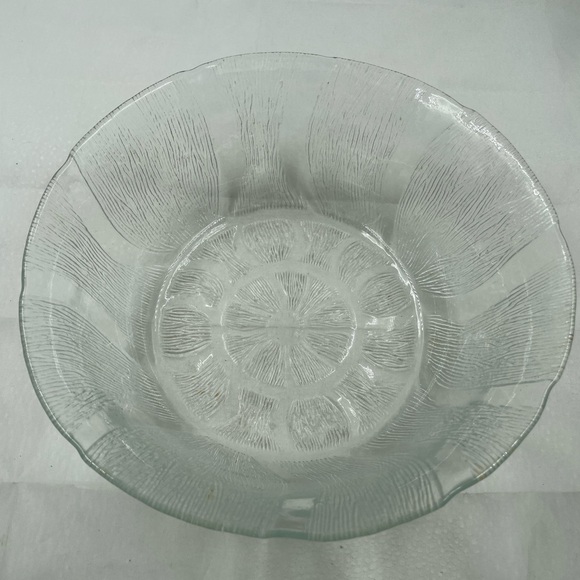 KIG Indonesia Glass Serving Bowl - Picture 4 of 4